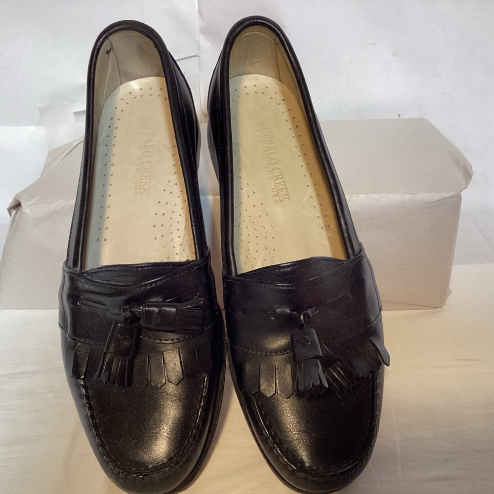 Buffalo Creek Vintage Classic Black Tassel Leather Loafers Men’s size 8 Rare